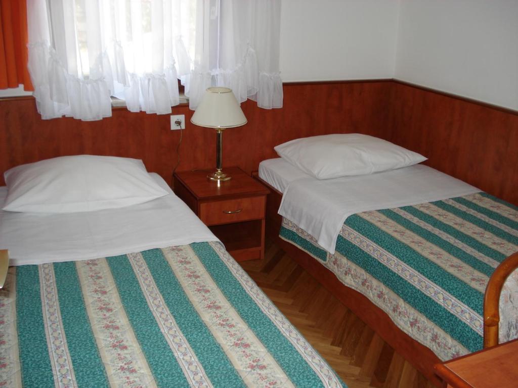 Apartments Mladina มีมิตเซ ห้อง รูปภาพ